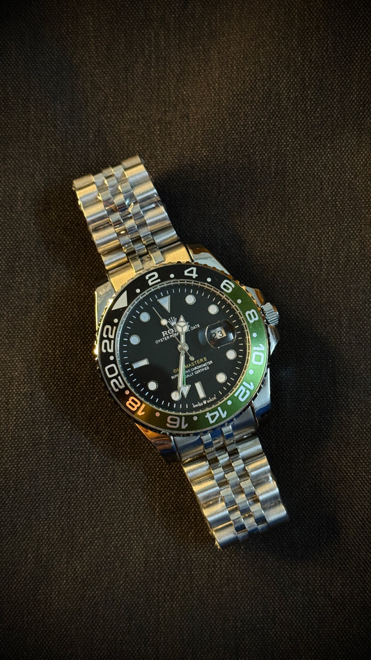 Rolex GMT-Master II Vintage Premium Copy (Green & Black Bezel)